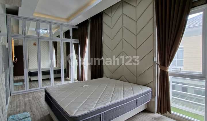 Rumah Cantik Furnish Hadap Timur Komplek Setra Permai
