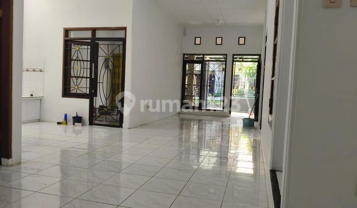 Rumah Bagus Siap Huni Taman Kopo Indah