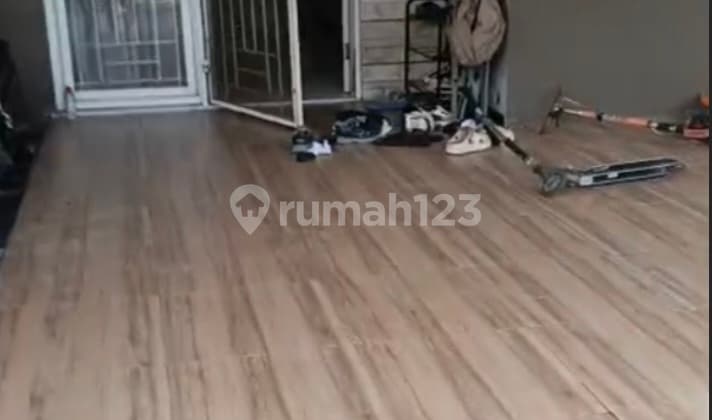 Dijual Langka Rumah Posisi Hook Taman Kopo Indah 5 Luas Tanah Besar