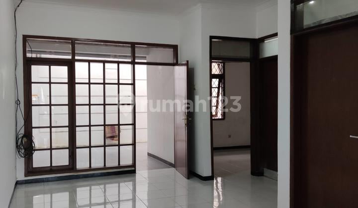 For Rent 1-Story House in Batununggal, South Bandung
