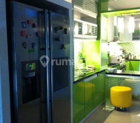 Rumah di Komplek Palem Permai