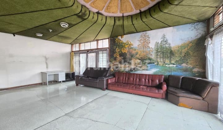 Rumah hitung tanah di Pasirkaliki Main road