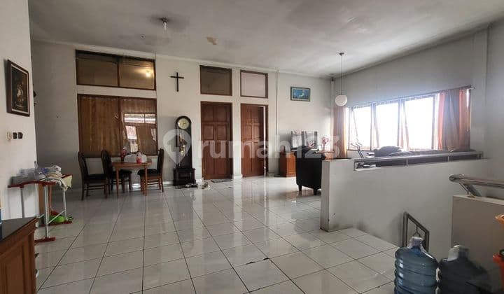 Rumah 2 Lantai di Sayap Peta Cocok Untuk Home Industri