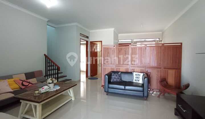 2-Story Fully Furnished House in Cigadung, Bandung
