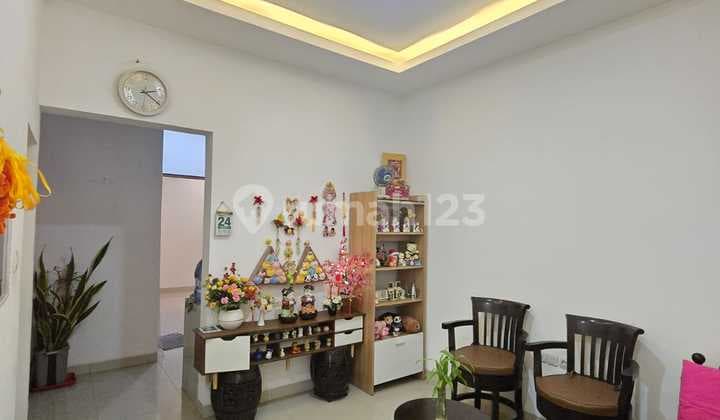 Rumah 2 Lantai Taman Cibaduyut Indah Bandung