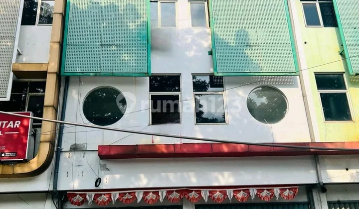 For Sale or Rent Shop in Bustling Ahmad Yani Area, Taman Pelangi For Sale or Rent Shop in Bustling Ahmad Yani Area, Taman Pelangi