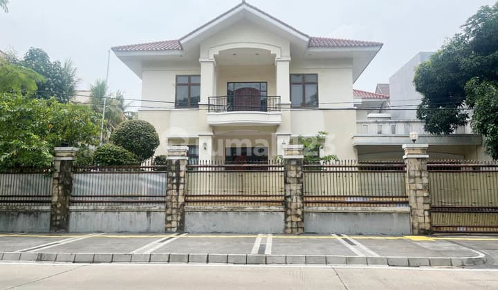 Rumah Danau Bisma / Danau Cincin, Sunter, Luas 1.188M2, Dibawah NJOP