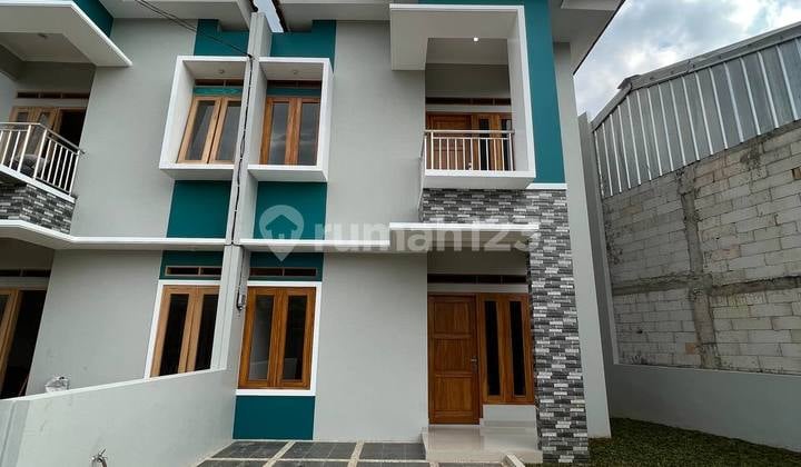 Rumah 2 Lantai Siap Huni Di Beji Depok Dekat Stasiun Kereta Api