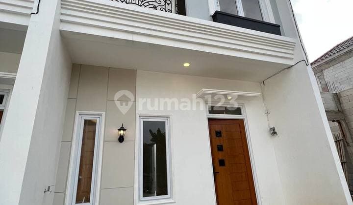 Rumah idaman milenial 700 meter ke stasiun kereta