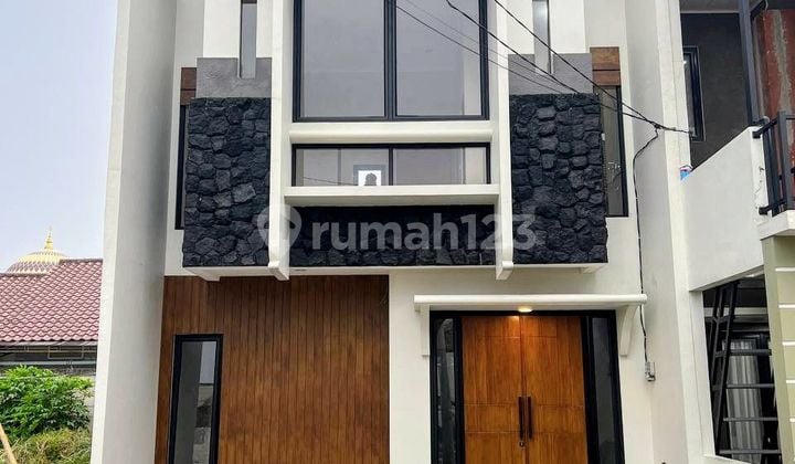 Rumah 2 Lantai Modern 900 Meter Ke Pintu Tol Depok