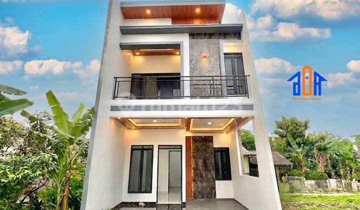 Rumah Minimalis Selangkah ke Stasiun Kereta Depok Baru