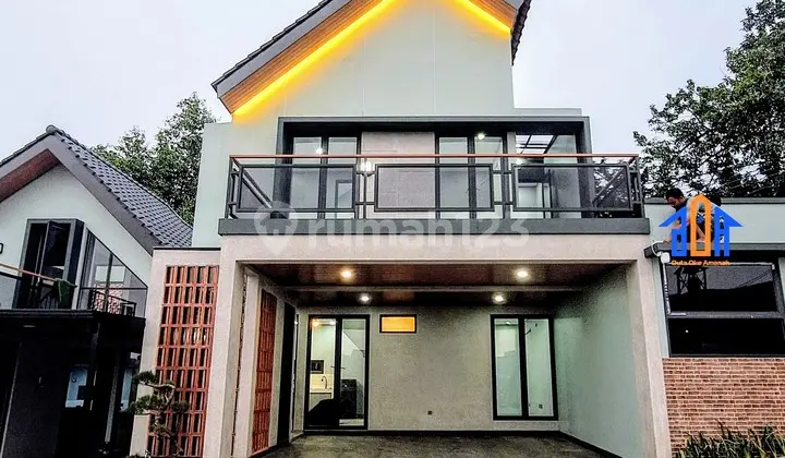 Rumah Furnished Akses 900 Meter ke Gerbang Tol