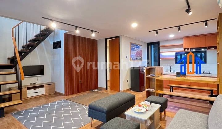 Rumah Furnished Akses Strategis Dekat Pintu Tol Desari