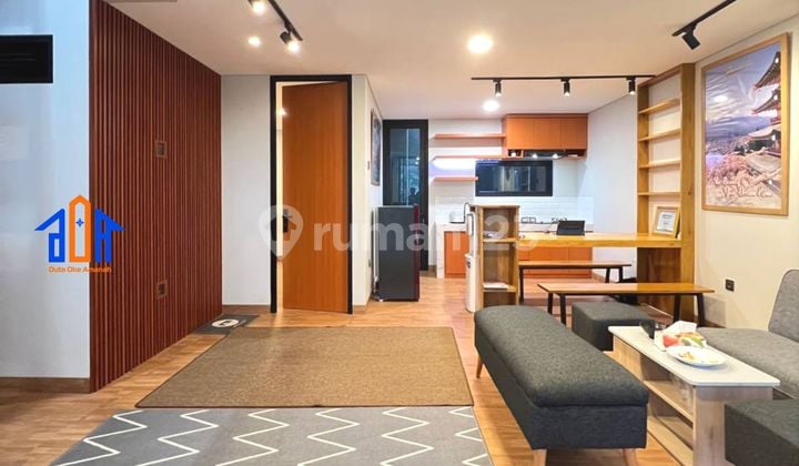 Rumah Furnished Rooftop Cozy Dekat Pintu Tol Depok