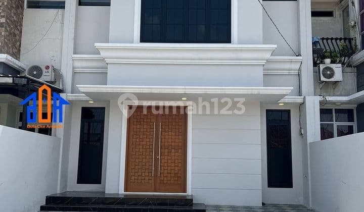 Rumah 2 Lantai Mewah Dekat Tol Desari Depok