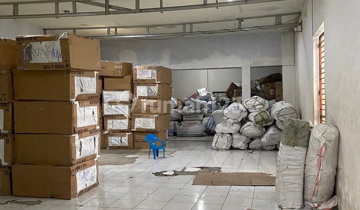 Gudang Di Golf Raya Arcamanik Ujungberung Bandung