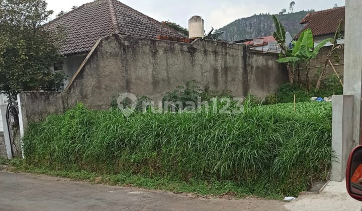 Tanah 200 M2 di Jalan Cluster Wijaya Kusuma , Lembang