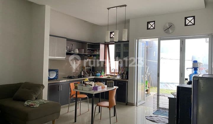 Rumah Terawat Mewah SHM di Komplek Pasadena, Caringin