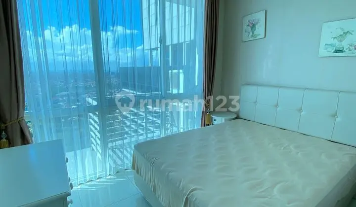 Apartemen Ciputra World Surabaya 3 Kamar Tidur Semi Furnished