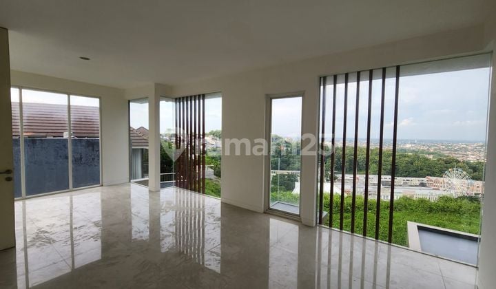 Rumah dengan view cantik