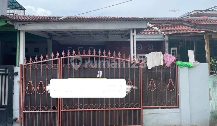 For Sale House In Villa Tomang Baru Concrete Road Fits 2 Cars For Sale House In Villa Tomang Baru Concrete Road Fits 2 Cars