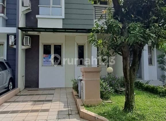 Affordable House in Front of Fluorite Park Gading Serpong
