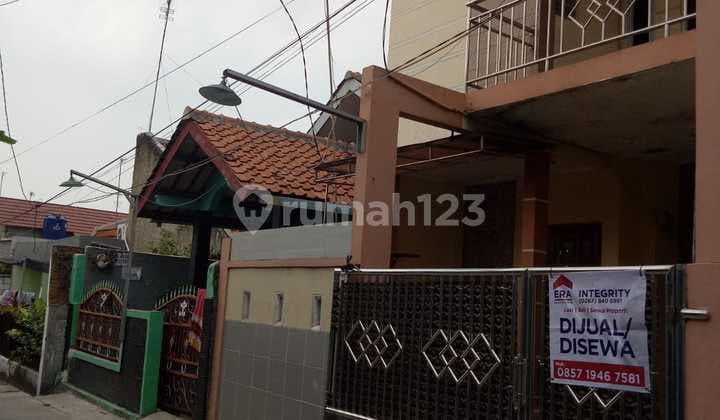 Dijual disewakan Rumah 2 Lantai di Jl. Juanda Karawang