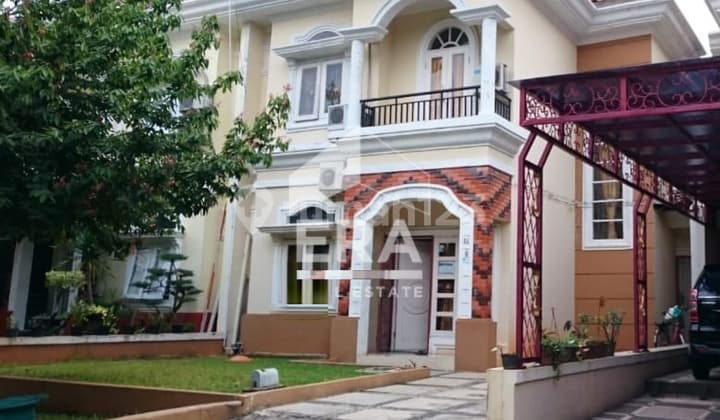 Dijual Rumah 2 Lantai di Galuh Mas Karawang SHM