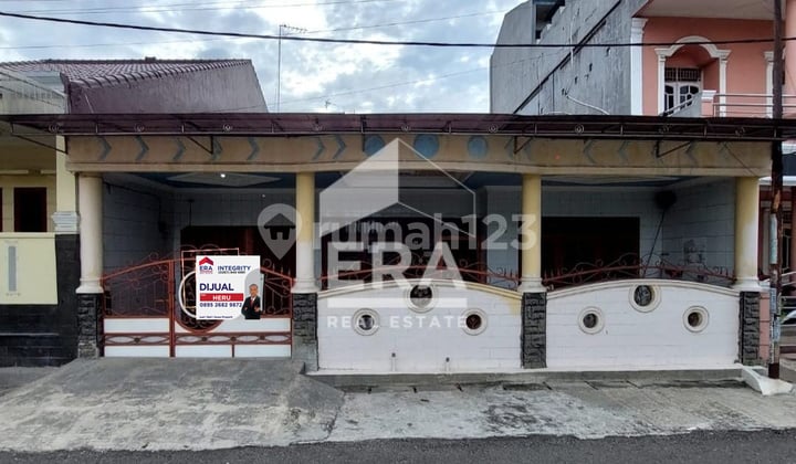 Dijual Murah Rumah 2 Lantai di Johar Indah Karawang
