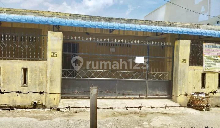 Dijual Kos2an Lancar tinggal Meneruskan Saja lokasi Strategis Utk Kos2an, Shm.