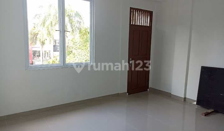 Disewakan Ruko Taman Palem Siap Hun
