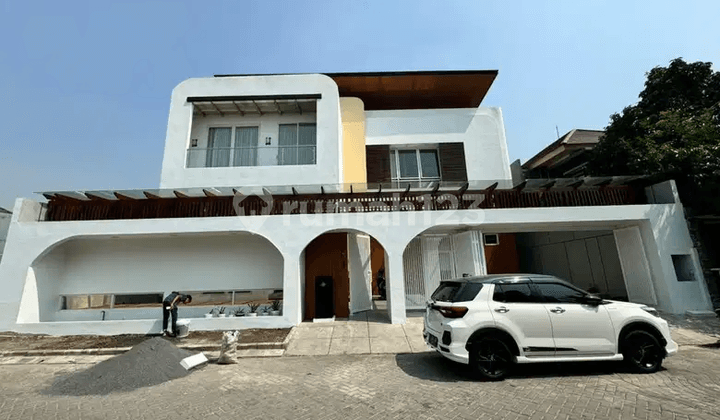 Rumah Bagus Bangunan Baru di Kebonsari Elveka Lok Strategis