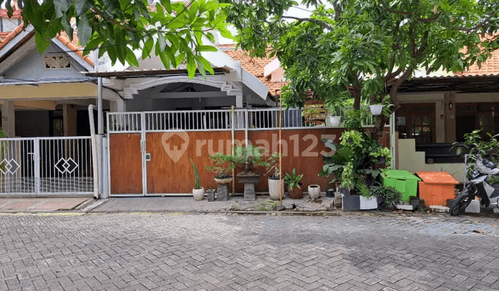 Rumah di Ykp Pandugo Lingkungan Asri Dekat Raya Merr