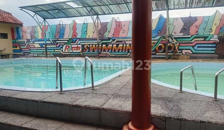 Ruang Usaha Jual Second Bandung Selatan SHM Furnished 1297.8 M²