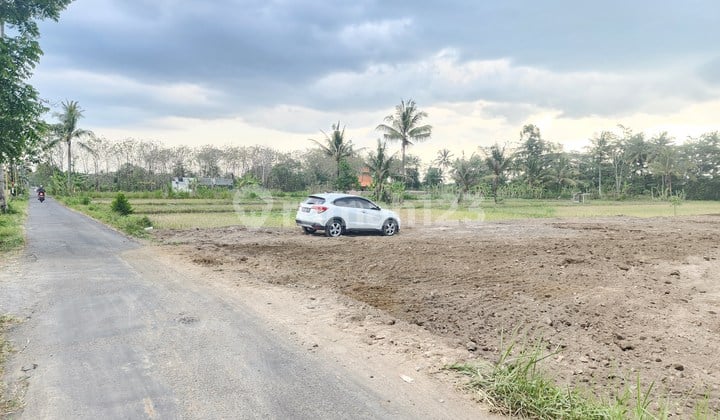 2KM UII Pusat, Dijual Tanah Degolan