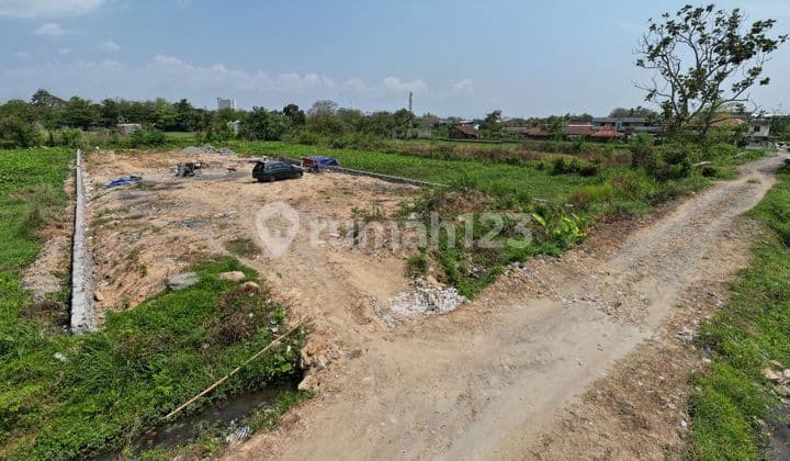 1km Exit Tol Trihanggo, Dijual Tanah Barat UTY