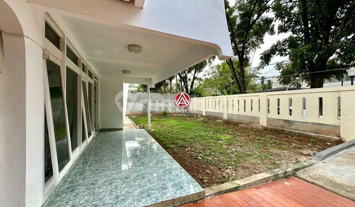 For Rent: East Kemang House, Spacious Living, Quiet Neighborhood with Easy Access in a Premium Area