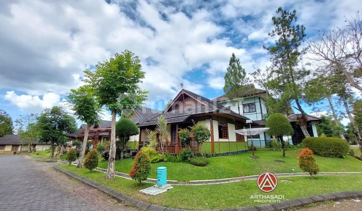 Rumah Villa Kota Bunga Di Cianjur Bangunan Hook Siap Huni