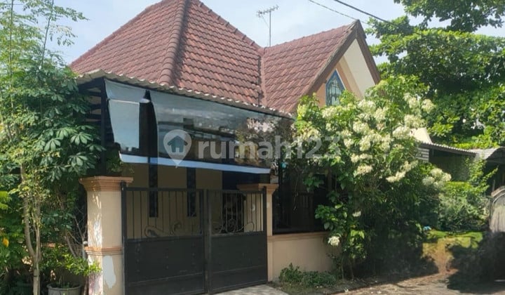 Corner House Citra Harmoni Trosobo