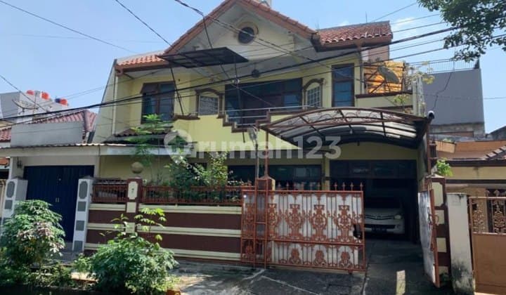 Dijual Rumah Cantik Minimalis 2 Lantai Siap Huni Tanjung Duren, Jakarta Barat