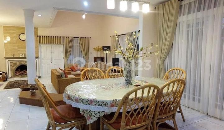 Fix Rumah Villa Cakep, Omset Besar, Excellent, Lembang, Bandung