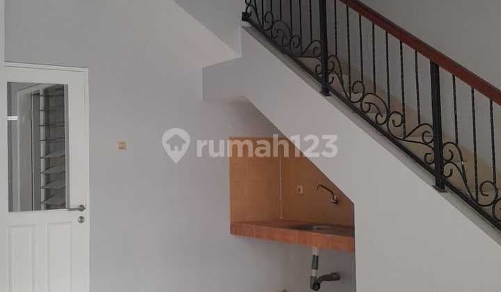 Rumah di Perumahan Permata Mediterania, Turun Harga 2.7m Nego Sampai Deal Jakata Barat, Jakarta Barat