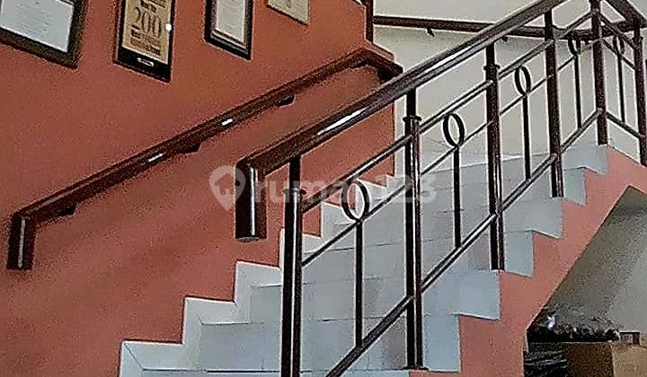 Rmh Termuraah Mega Kebon Jeruk 220m2 ,4,6m