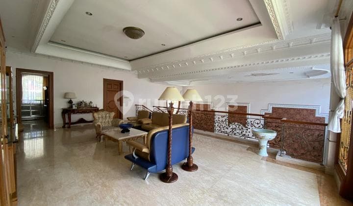 Rumah Taman Kebon Jeruk 540 M2 12.5m Siap Huni Bagus