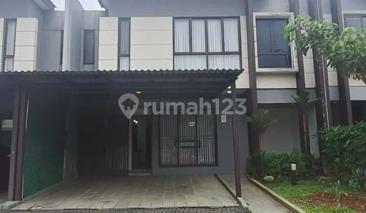 Rumah Hadap Taman Renovasi Bagus Siap Huni Cluster Amata Kawasan The Mozia BSD City LT 160 m² 10x16 LB 240 m² Kamar tidur 4+1 Kamar mandi 3+1 Semi Furnished Bagus Hadap Selatan PPJB siap AJB Harga 4,45 M Nego