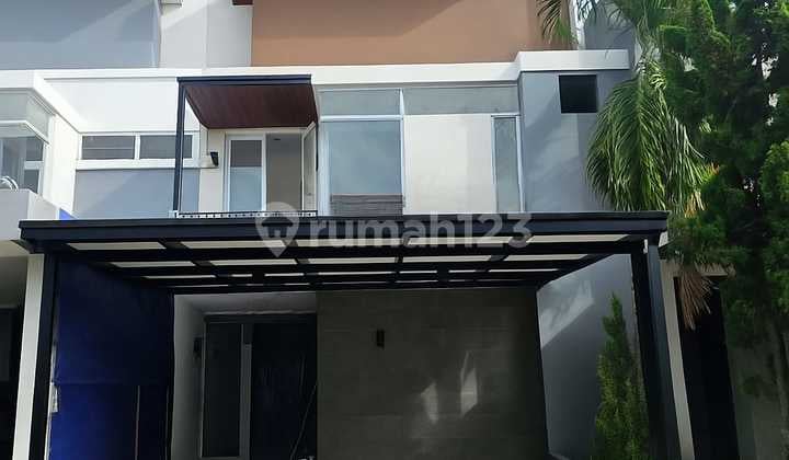 Two-Story House in Cosmo Cluster, The Icon Area, completely renovated, Land Area 7 x 16 = 112m², Building Area 170m², 3+1 Bedrooms, 3+1 Bathrooms, South Facing, Price 2.80 Billion negotiable.