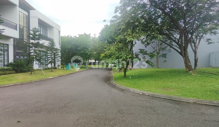 Ready-to-Build Plot in Cluster Eternity, The Icon Area, BSD City, Land Area 377m² (20 x 19.19), Price 12 Million/M²