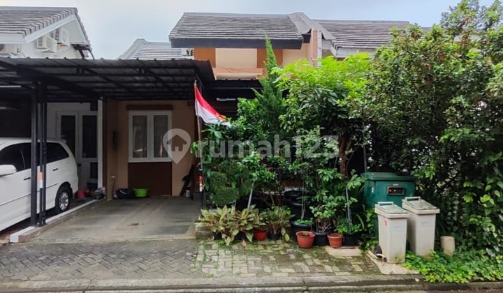For Sale: 1.5-Story House with Light Steel Roof, Neo Catalonia Aluminum Frames, Nusaloka BSD City, Land Area 78 (6x13), Building Area 60, 2 Bedrooms, 1 Bathroom, Sold As-Is, South Facing, SHM Certificate.