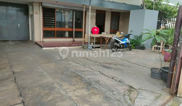 Rumah 2 Lantai di sayap Asia Afrika di Jl. Saad Bandung