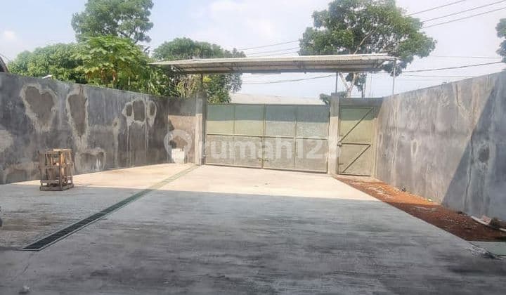 Gudang di Gudang Bersih di Margaasih, dekat pintu tol TKI Bagus